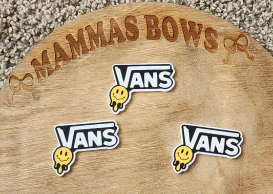 V A N S Centerpiece